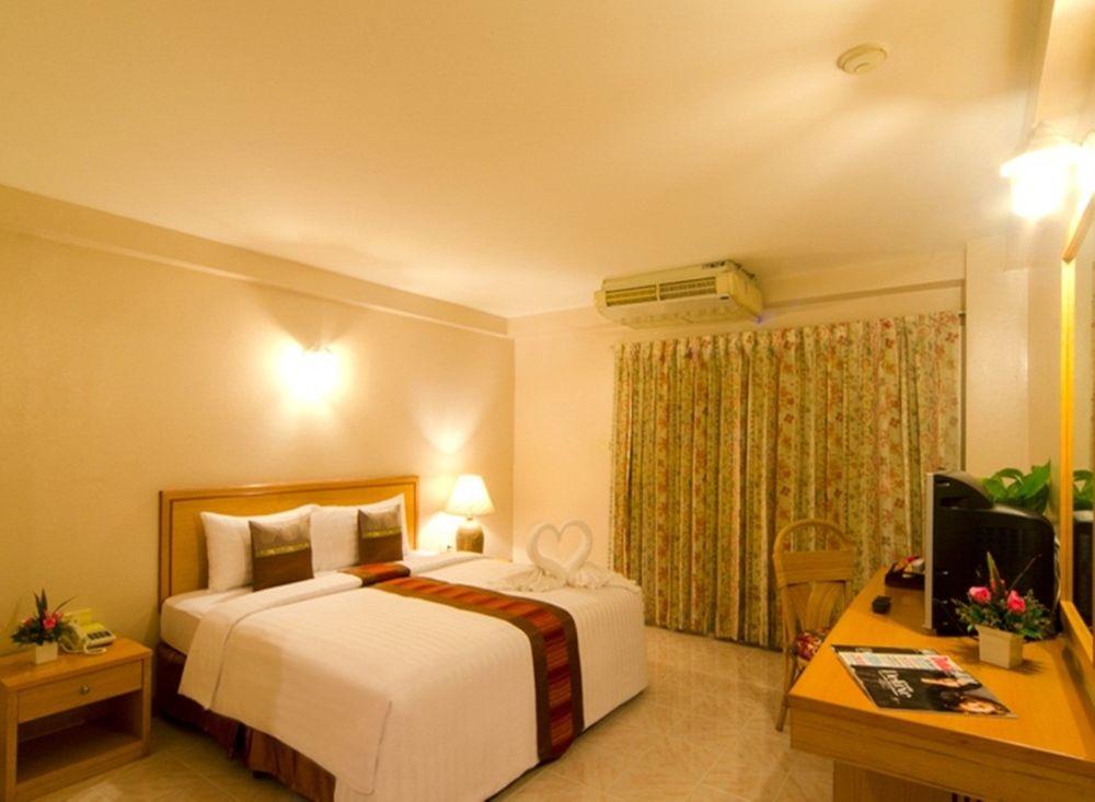 Eastiny Place Hotel Pattaya Εξωτερικό φωτογραφία