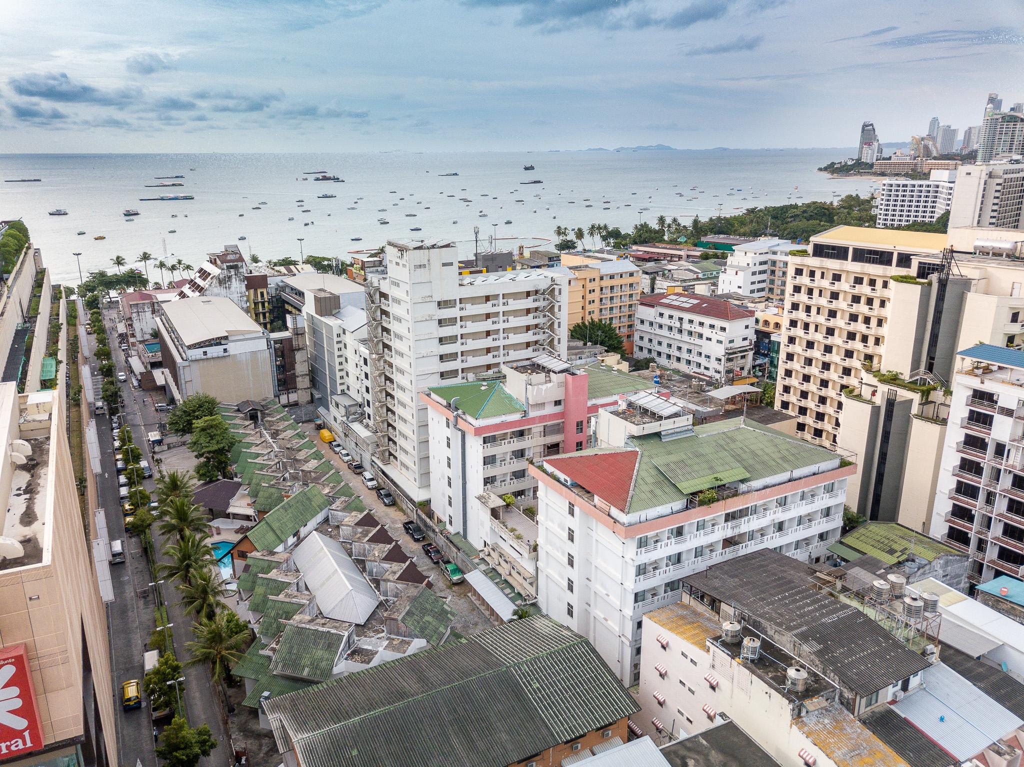 Eastiny Place Hotel Pattaya Εξωτερικό φωτογραφία