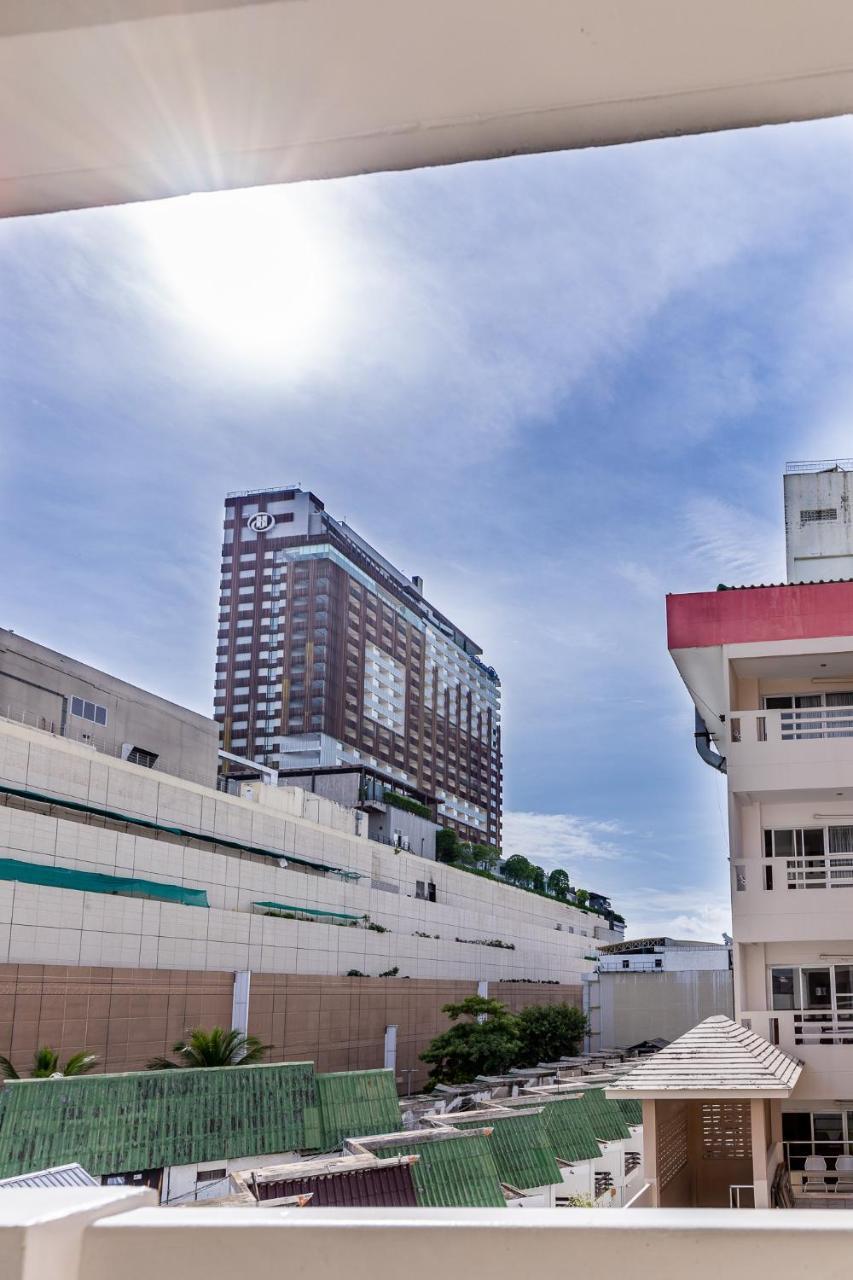 Eastiny Place Hotel Pattaya Εξωτερικό φωτογραφία